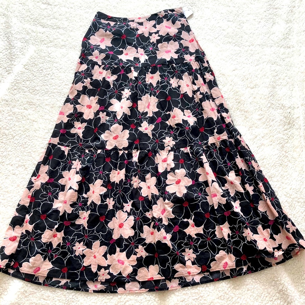 NWOT Who What Wear Midi Skirt [Sz 4]
